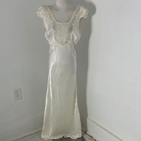 Rare 1930s Slipper Satin Bias Cut Peignoir Set VOLUP - Picture 2 of 13
